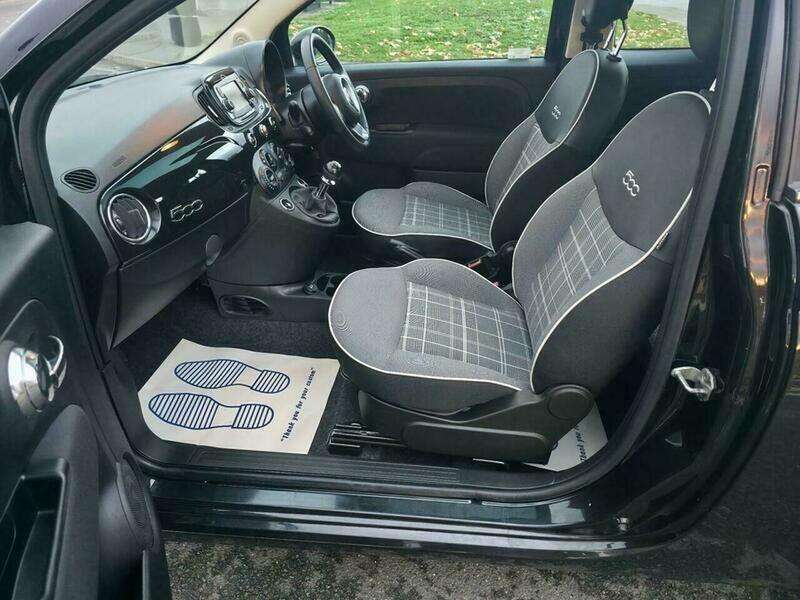 2018 FIAT 500 2018 FIAT 500