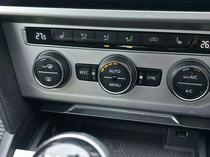 2018 VOLKSWAGEN PASSAT 2018 VOLKSWAGEN PASSAT