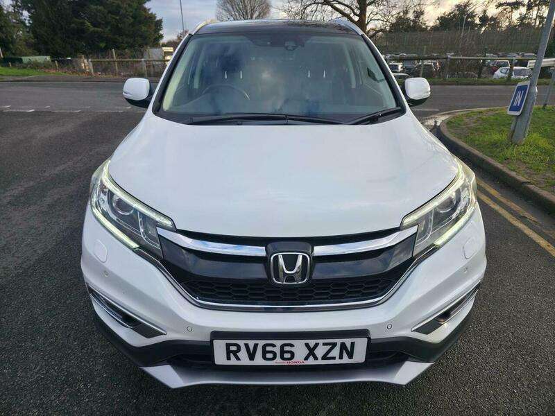 A 2016 HONDA CR-V 2.0 i-VTEC EX 4WD Euro 6 (s/s) 5dr A 2016 HONDA CR-V 2.0 i-VTEC EX 4WD Euro 6 (s/s) 5dr