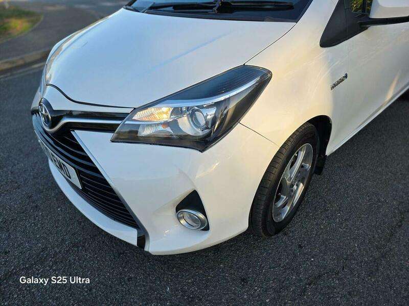 2015 TOYOTA YARIS 2015 TOYOTA YARIS