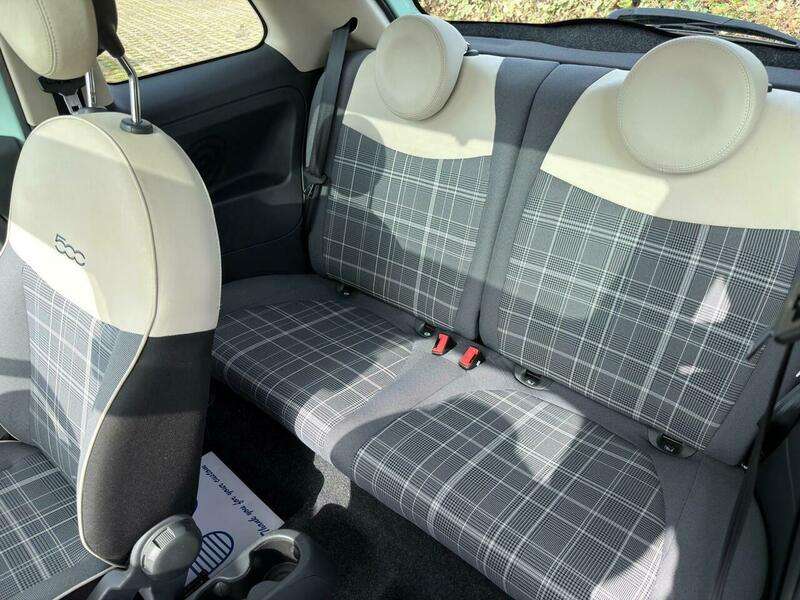 2017 FIAT 500 2017 FIAT 500