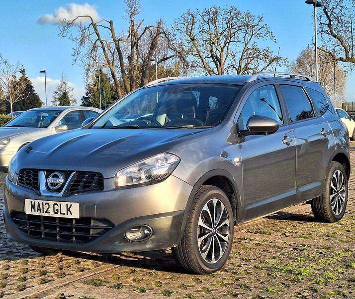 A 2012 NISSAN QASHQAI+2 1.6 n-tec+ 2WD Euro 5 5dr A 2012 NISSAN QASHQAI+2 1.6 n-tec+ 2WD Euro 5 5dr