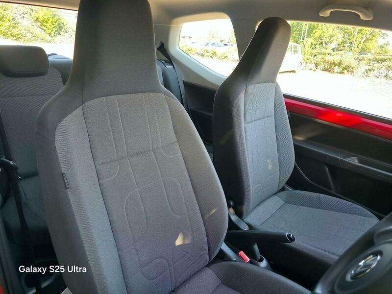 2015 VOLKSWAGEN UP 2015 VOLKSWAGEN UP
