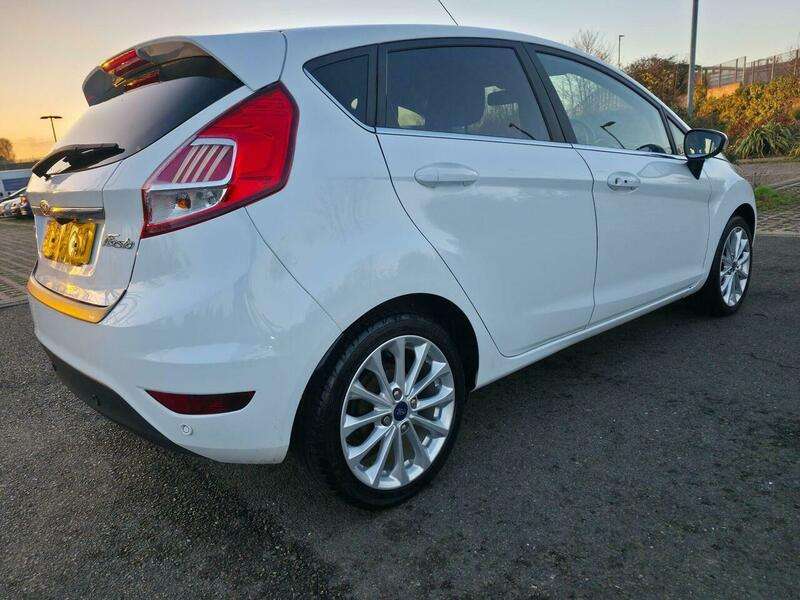2016 FORD FIESTA 2016 FORD FIESTA
