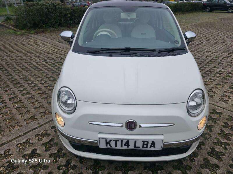 A 2014 FIAT 500 1.2 Lounge Euro 6 (s/s) 3dr A 2014 FIAT 500 1.2 Lounge Euro 6 (s/s) 3dr