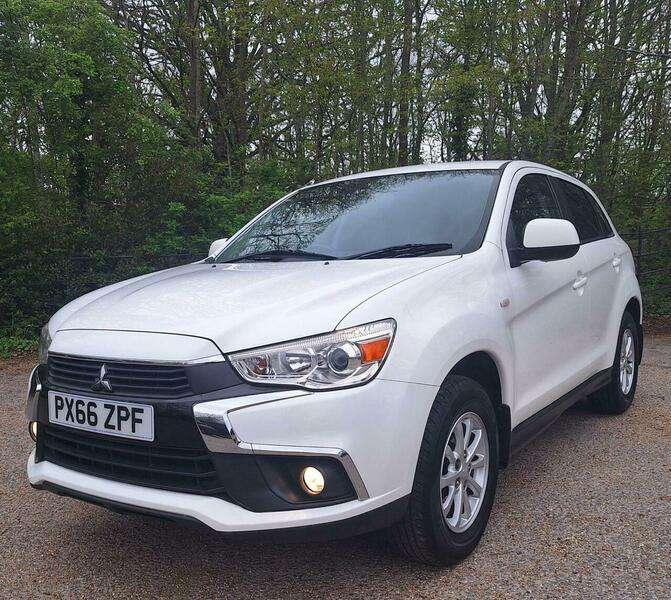 A 2016 MITSUBISHI ASX 1.6 2 Euro 6 5dr A 2016 MITSUBISHI ASX 1.6 2 Euro 6 5dr