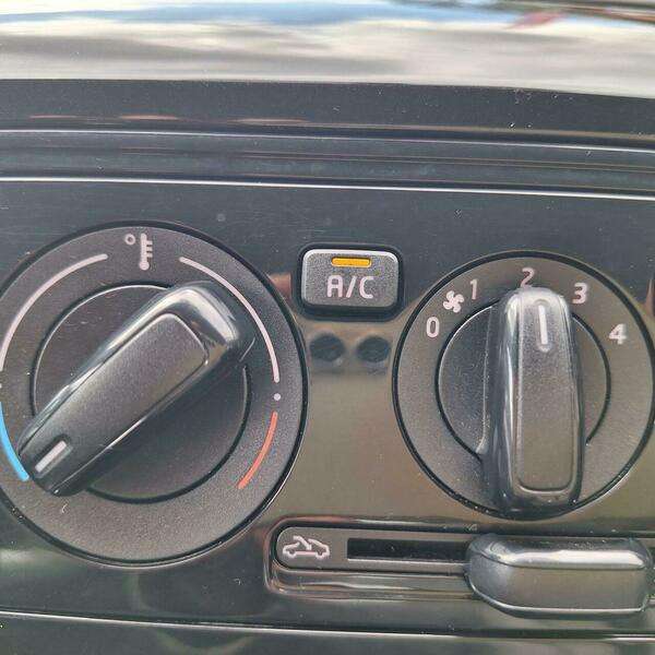 2014 VOLKSWAGEN UP 2014 VOLKSWAGEN UP