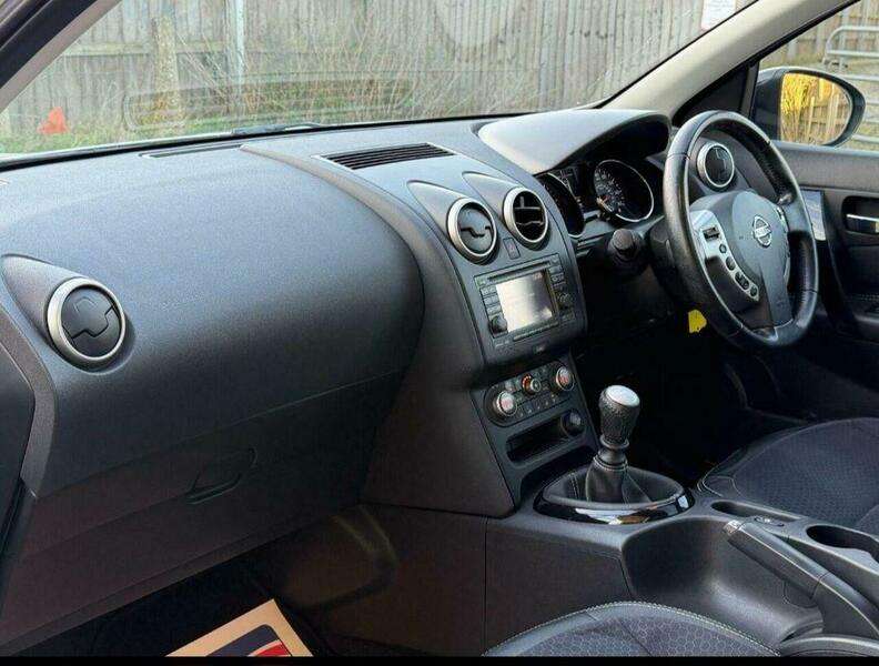 2014 NISSAN QASHQAI+2 2014 NISSAN QASHQAI+2