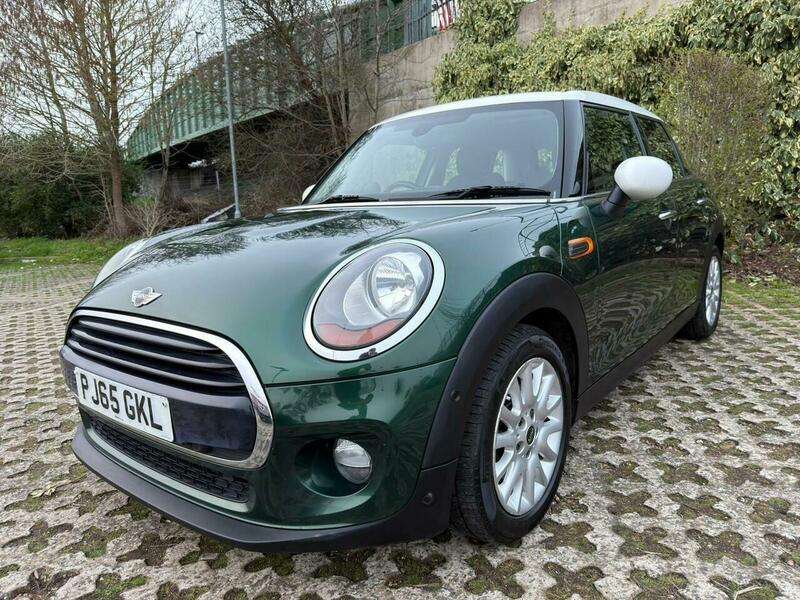 A 2015 MINI HATCH 1.5 Cooper Hatchback 5dr Petrol Manual Euro 6 (s/s) (136 ps) A 2015 MINI HATCH 1.5 Cooper Hatchback 5dr Petrol Manual Euro 6 (s/s) (136 ps)