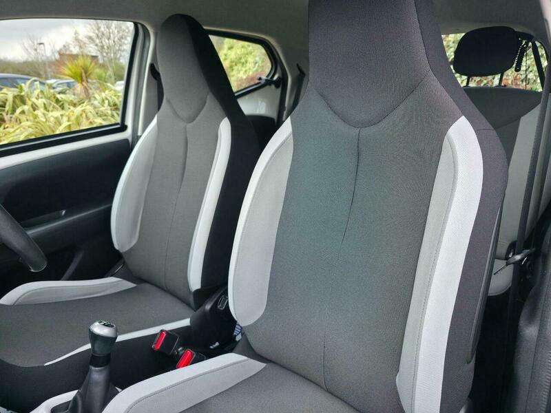 2014 TOYOTA AYGO 2014 TOYOTA AYGO