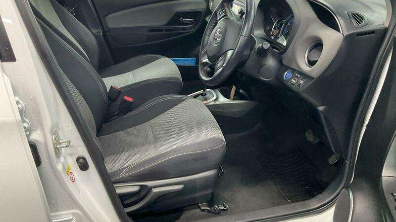 2015 TOYOTA YARIS 2015 TOYOTA YARIS