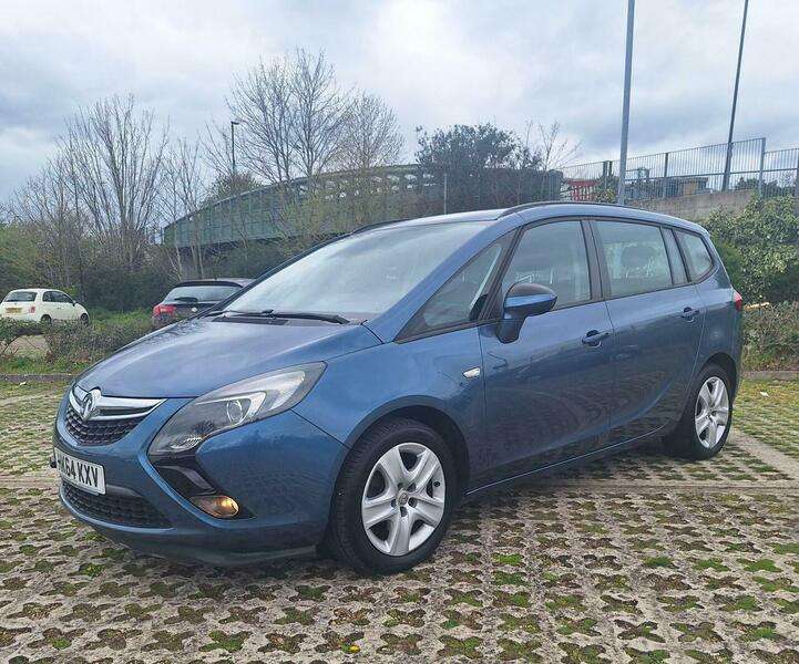 A 2014 VAUXHALL ZAFIRA 1.4i Turbo Exclusiv Euro 6 5dr A 2014 VAUXHALL ZAFIRA 1.4i Turbo Exclusiv Euro 6 5dr