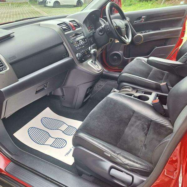 A 2010 HONDA CR-V 2.0 i-VTEC ES Auto 4WD Euro 5 5dr A 2010 HONDA CR-V 2.0 i-VTEC ES Auto 4WD Euro 5 5dr