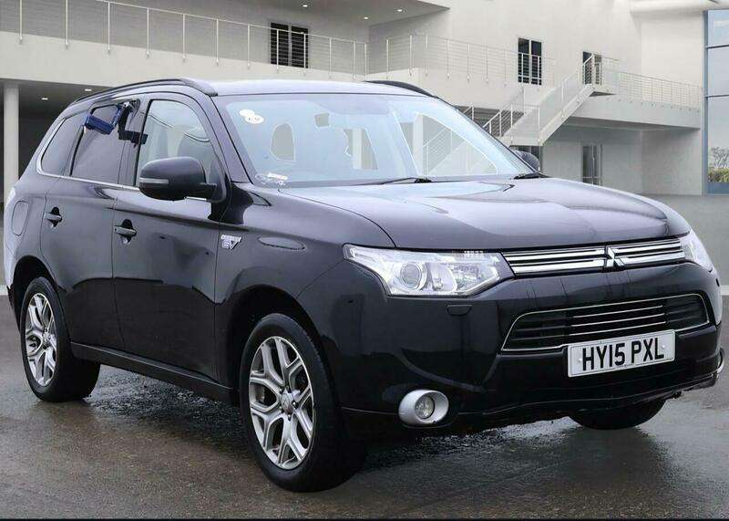 Check out this Mitsubishi Outlander 2015 Hybrid Electric Automatic