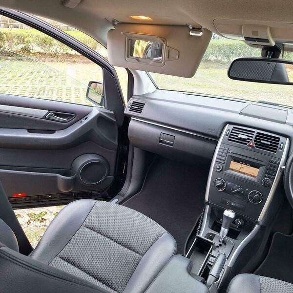 2011 MERCEDES-BENZ B CLASS 2011 MERCEDES-BENZ B CLASS