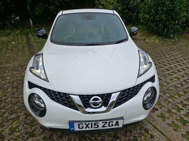 A 2015 NISSAN JUKE 1.6 Tekna XTRON Euro 6 5dr A 2015 NISSAN JUKE 1.6 Tekna XTRON Euro 6 5dr