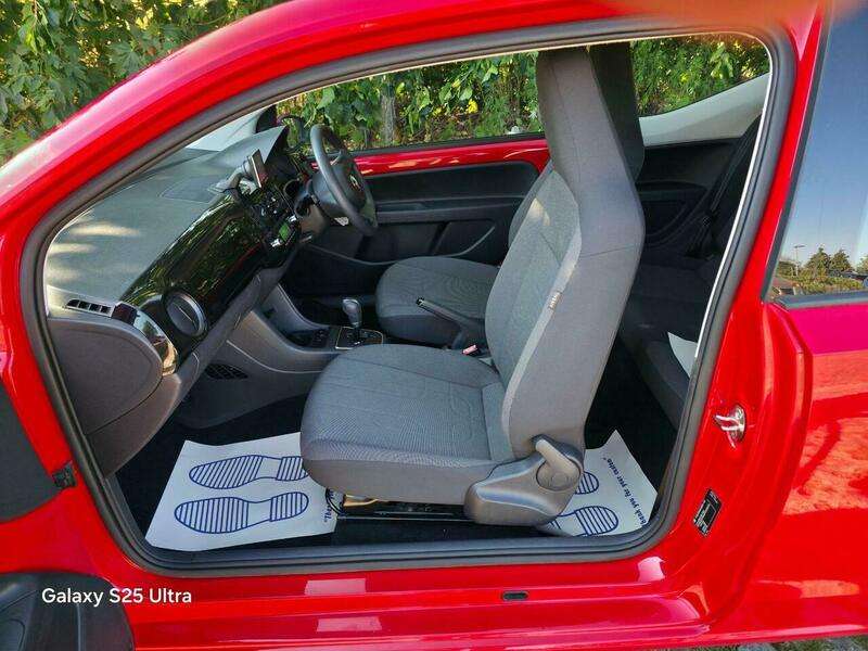 2015 VOLKSWAGEN UP 2015 VOLKSWAGEN UP