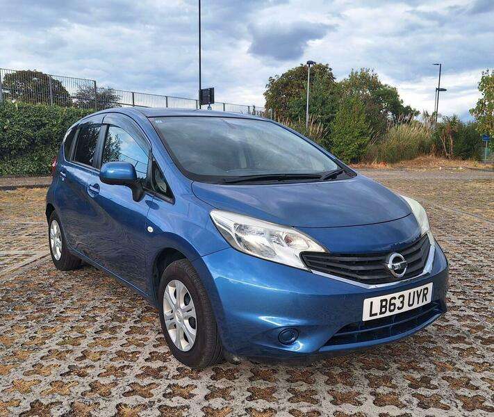 A 2014 NISSAN NOTE 1.2 DIG-S Acenta Premium Hatchback 5dr Petrol CVT Euro 5 (s/s) (98 ps) A 2014 NISSAN NOTE 1.2 DIG-S Acenta Premium Hatchback 5dr Petrol CVT Euro 5 (s/s) (98 ps)