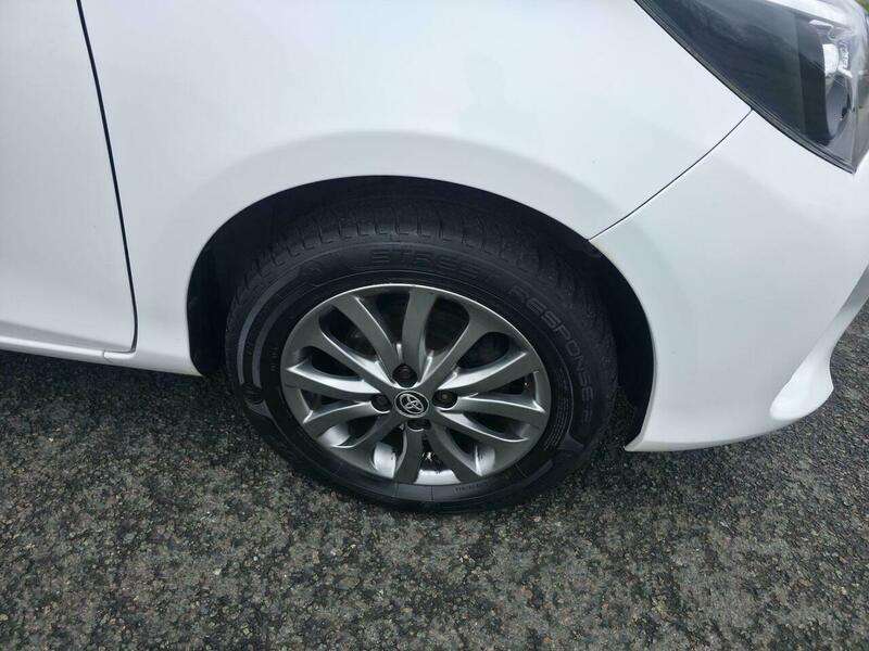 2016 TOYOTA YARIS 2016 TOYOTA YARIS