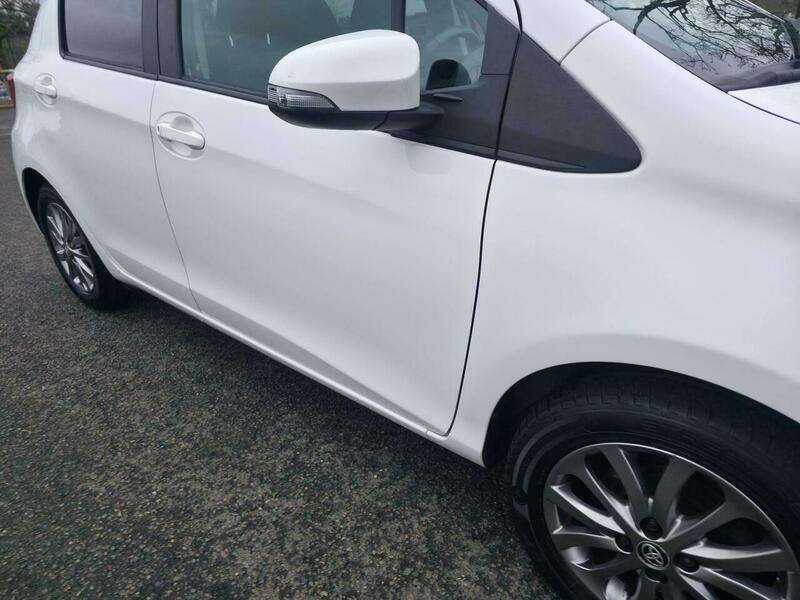 2016 TOYOTA YARIS 2016 TOYOTA YARIS