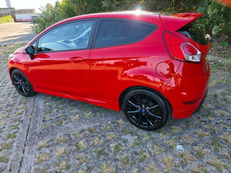 2015 FORD FIESTA 2015 FORD FIESTA