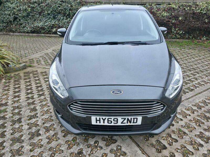 A 2019 FORD S-MAX 2.0 EcoBlue Zetec Auto Euro 6 (s/s) 5dr A 2019 FORD S-MAX 2.0 EcoBlue Zetec Auto Euro 6 (s/s) 5dr