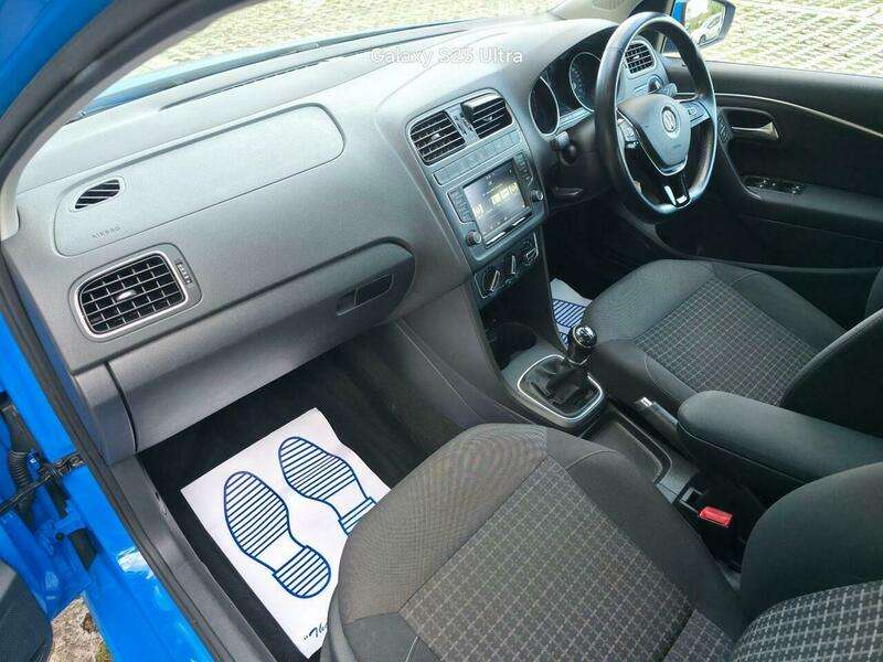 2015 VOLKSWAGEN POLO 2015 VOLKSWAGEN POLO