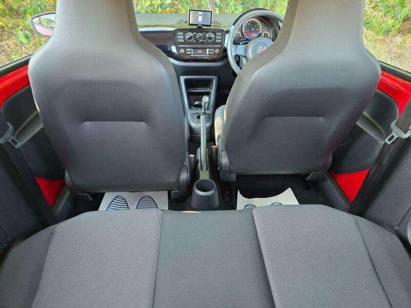 2015 VOLKSWAGEN UP 2015 VOLKSWAGEN UP