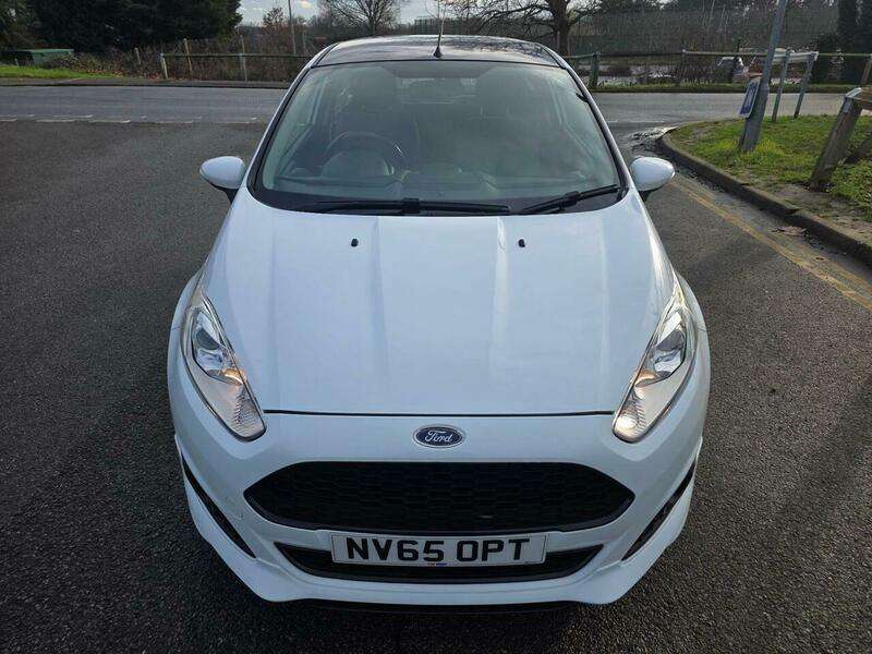 A 2016 FORD FIESTA 1.0T EcoBoost Zetec S Euro 6 (s/s) 3dr A 2016 FORD FIESTA 1.0T EcoBoost Zetec S Euro 6 (s/s) 3dr