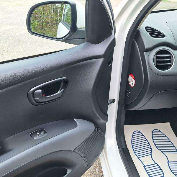 2013 HYUNDAI I10 2013 HYUNDAI I10