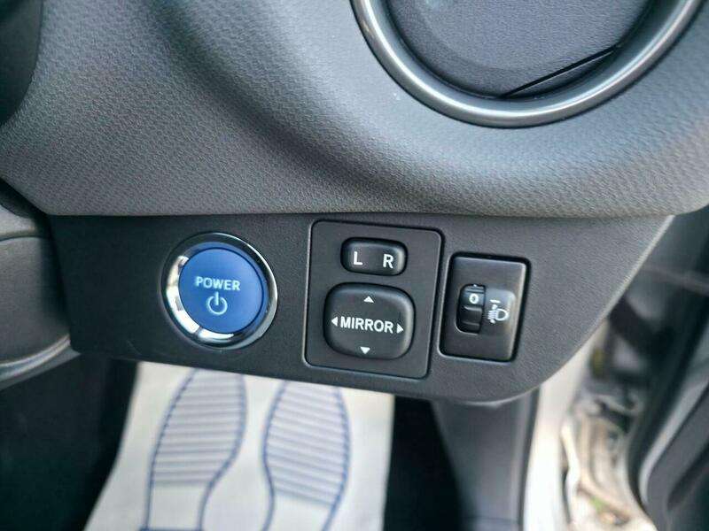 2016 TOYOTA YARIS 2016 TOYOTA YARIS