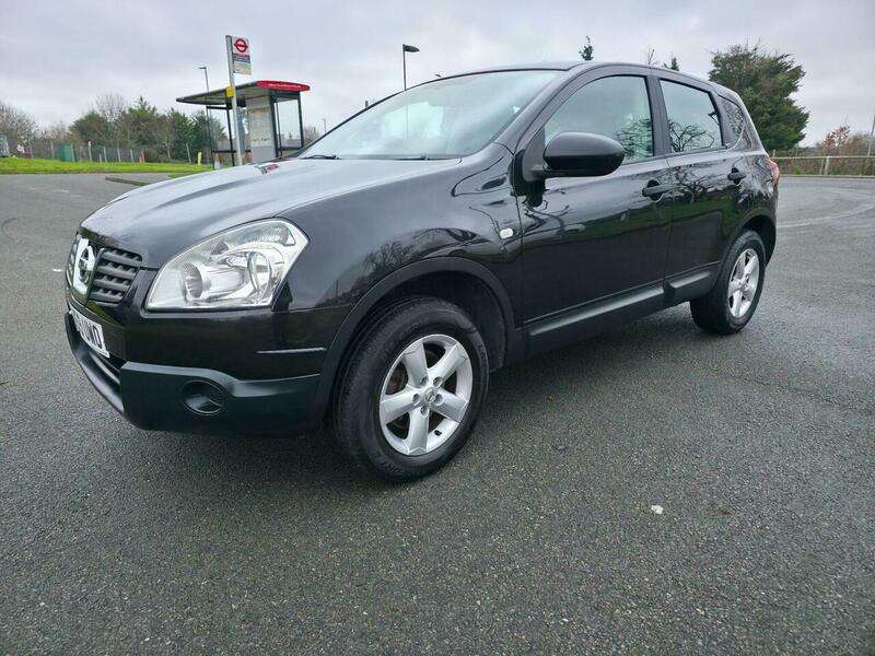 A 2009 NISSAN QASHQAI 1.6 Visia 2WD 5dr A 2009 NISSAN QASHQAI 1.6 Visia 2WD 5dr