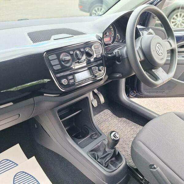 2014 VOLKSWAGEN UP 2014 VOLKSWAGEN UP