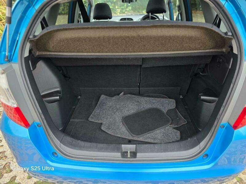 2010 HONDA JAZZ 2010 HONDA JAZZ