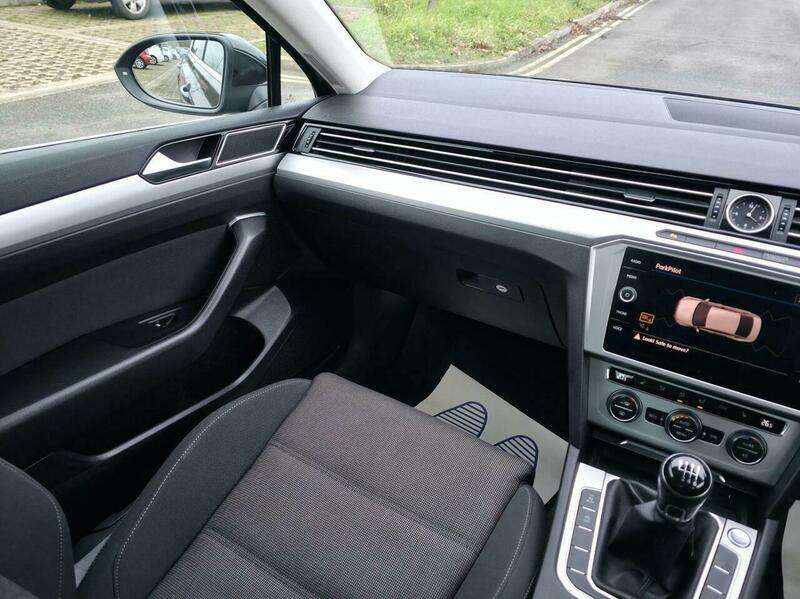 2018 VOLKSWAGEN PASSAT 2018 VOLKSWAGEN PASSAT