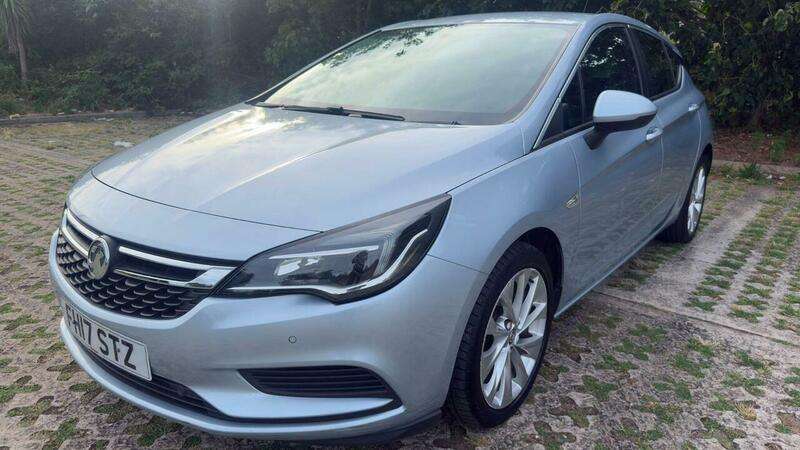A 2017 VAUXHALL ASTRA 1.4i Turbo Energy Euro 6 5dr A 2017 VAUXHALL ASTRA 1.4i Turbo Energy Euro 6 5dr