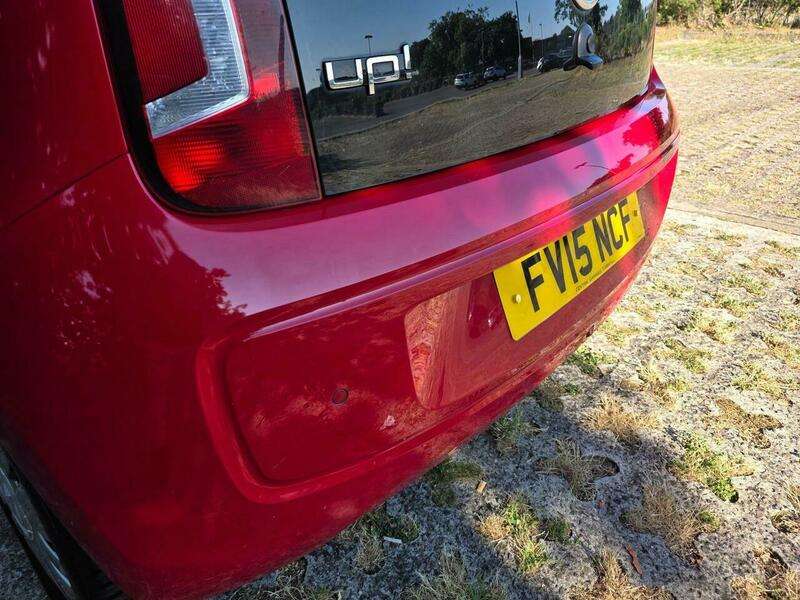 2015 VOLKSWAGEN UP 2015 VOLKSWAGEN UP