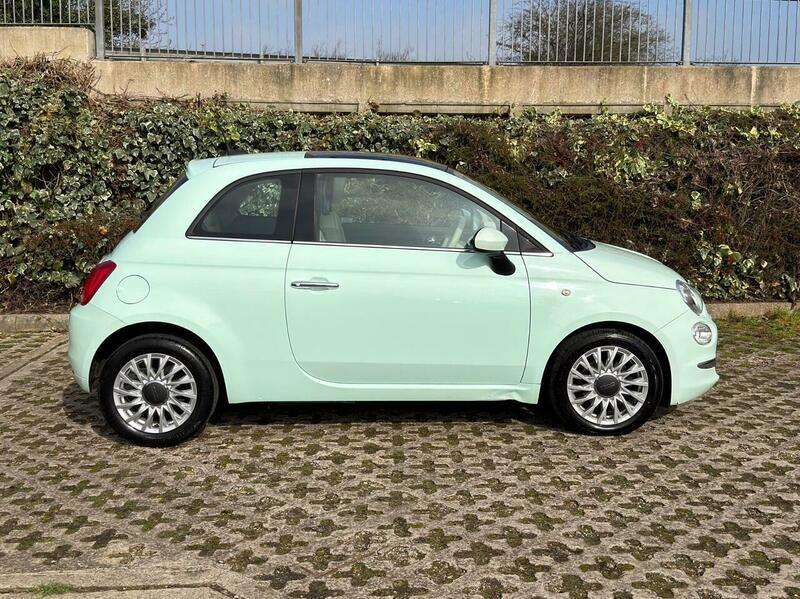 2017 FIAT 500 2017 FIAT 500
