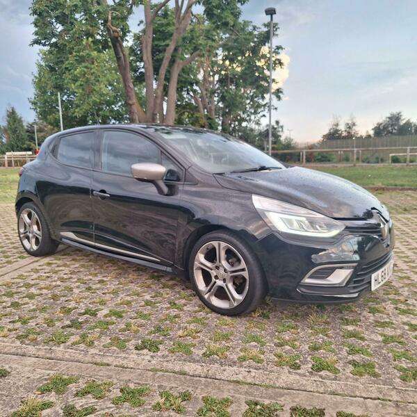 A 2019 RENAULT CLIO 0.9 TCe GT Line Euro 6 (s/s) 5dr A 2019 RENAULT CLIO 0.9 TCe GT Line Euro 6 (s/s) 5dr