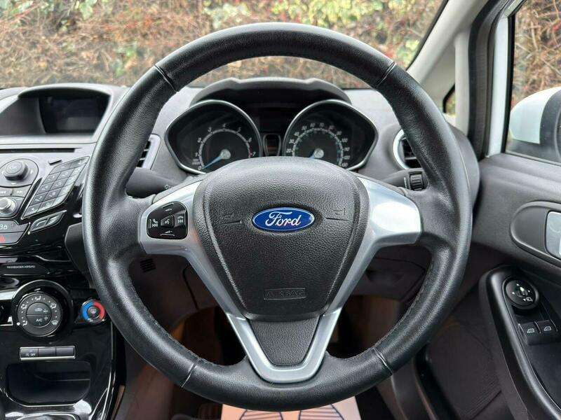 2013 FORD FIESTA 2013 FORD FIESTA
