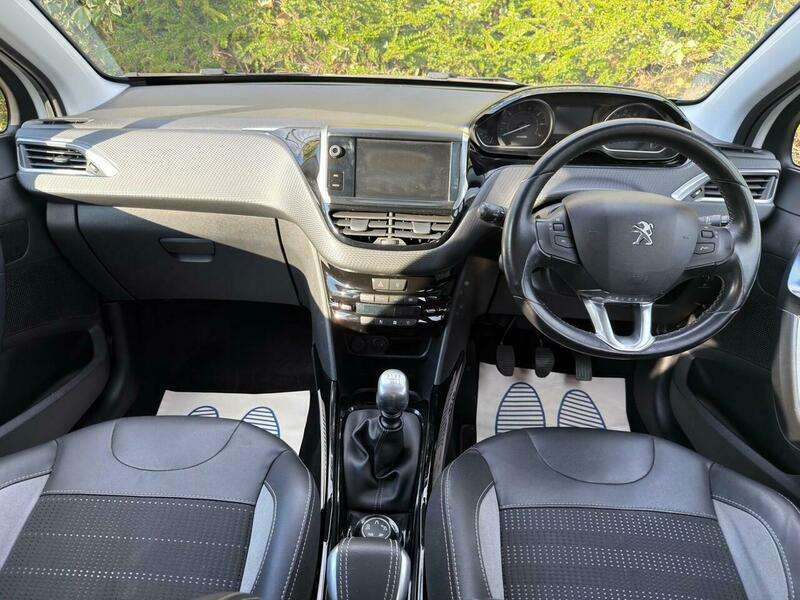 2016 PEUGEOT 2008 2016 PEUGEOT 2008