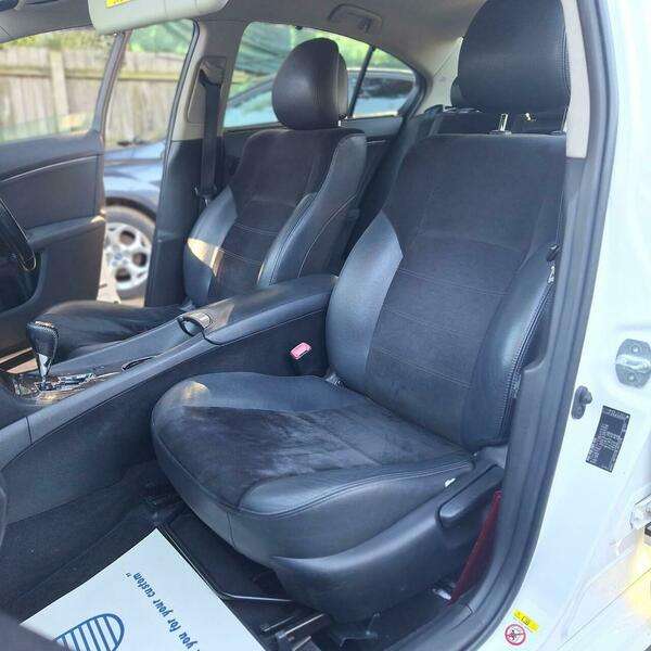 2013 TOYOTA AVENSIS 2013 TOYOTA AVENSIS