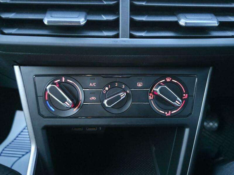 2018 VOLKSWAGEN POLO 2018 VOLKSWAGEN POLO