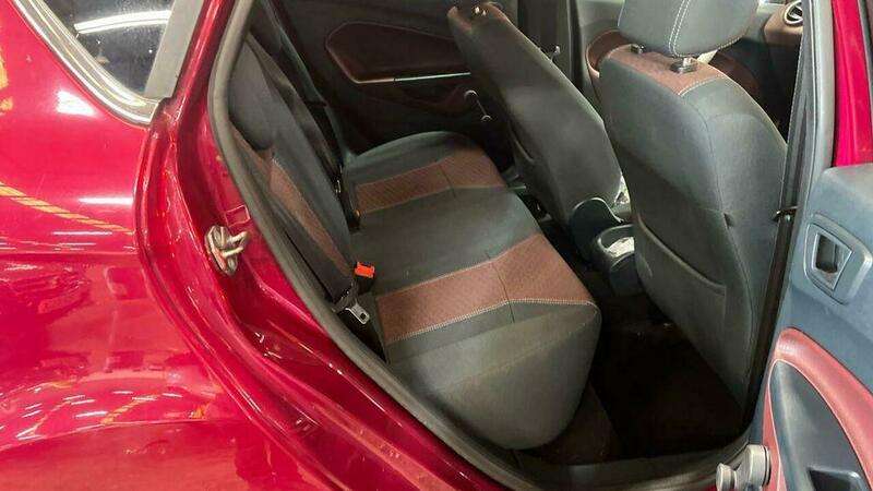 2010 FORD FIESTA 2010 FORD FIESTA
