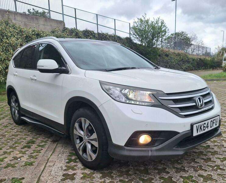 A 2014 HONDA CR-V 2.0 i-VTEC EX 4WD Euro 5 (s/s) 5dr A 2014 HONDA CR-V 2.0 i-VTEC EX 4WD Euro 5 (s/s) 5dr