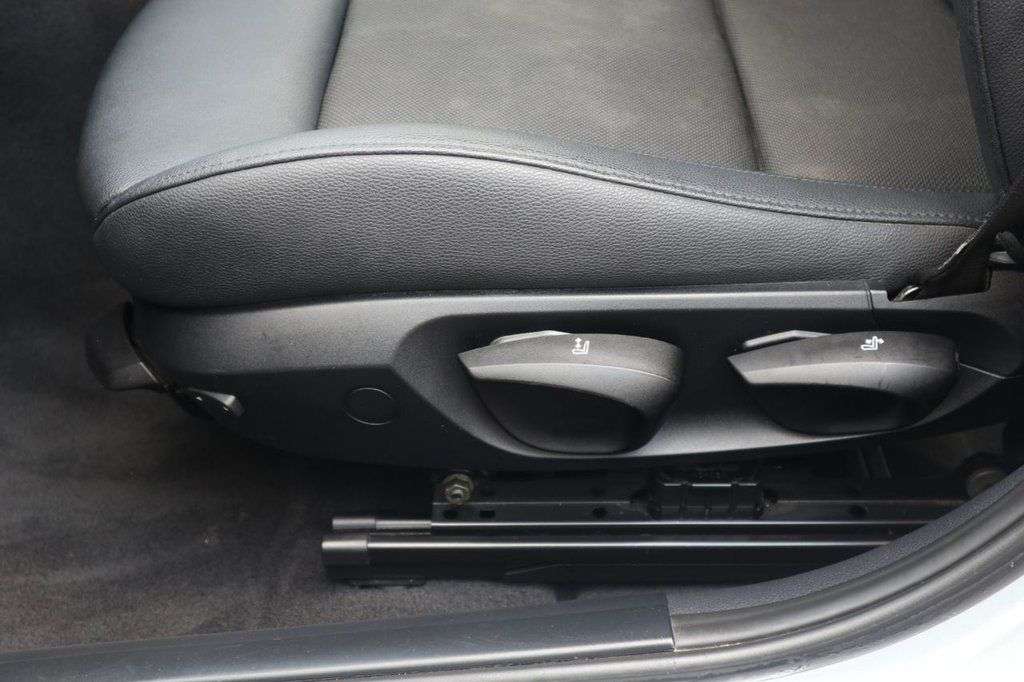 2010 BMW 1 SERIES 2010 BMW 1 SERIES