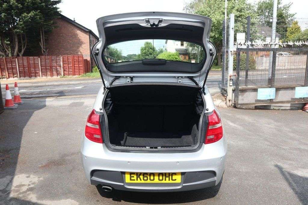 2010 BMW 1 SERIES 2010 BMW 1 SERIES