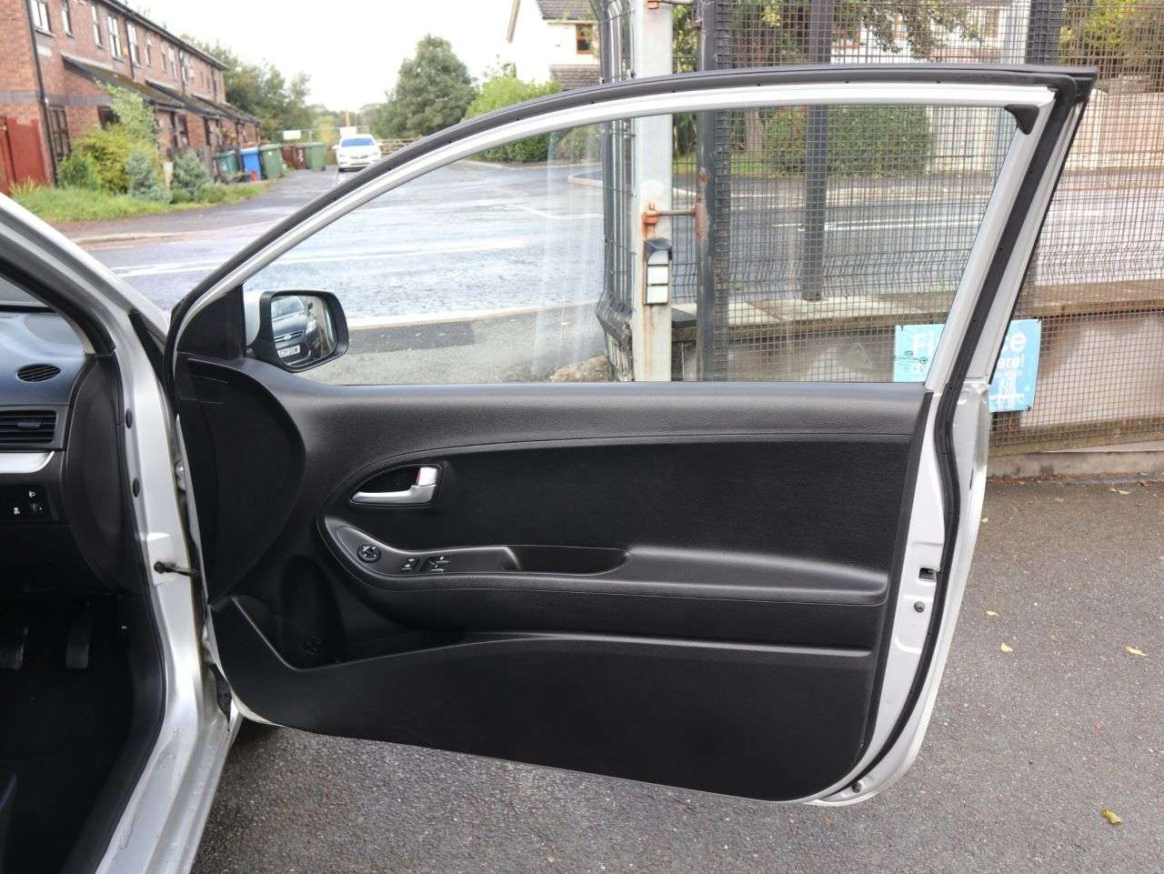 2014 KIA PICANTO 2014 KIA PICANTO