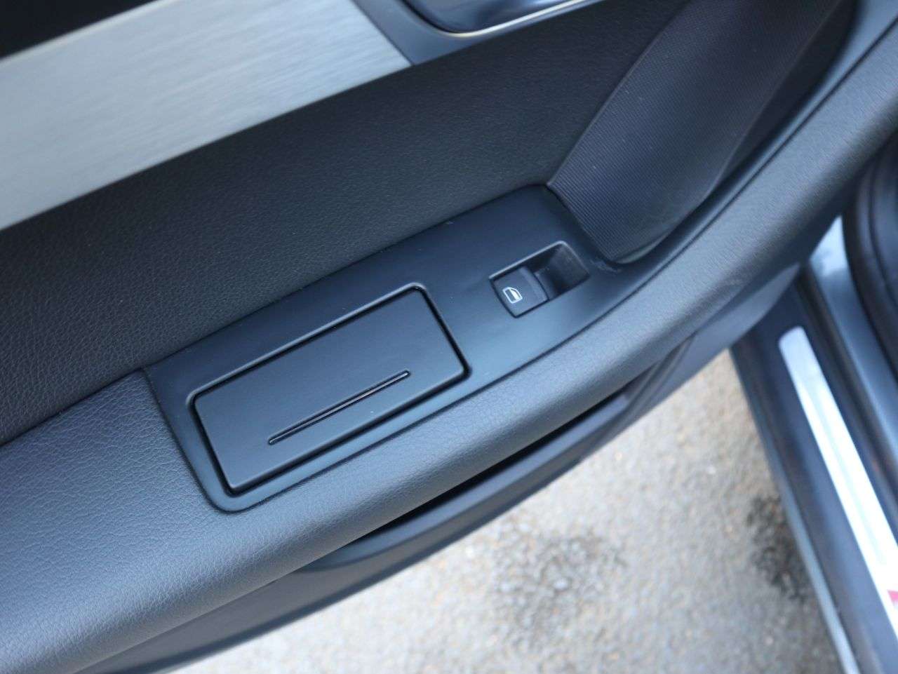 2011 AUDI A6 SALOON 2011 AUDI A6 SALOON