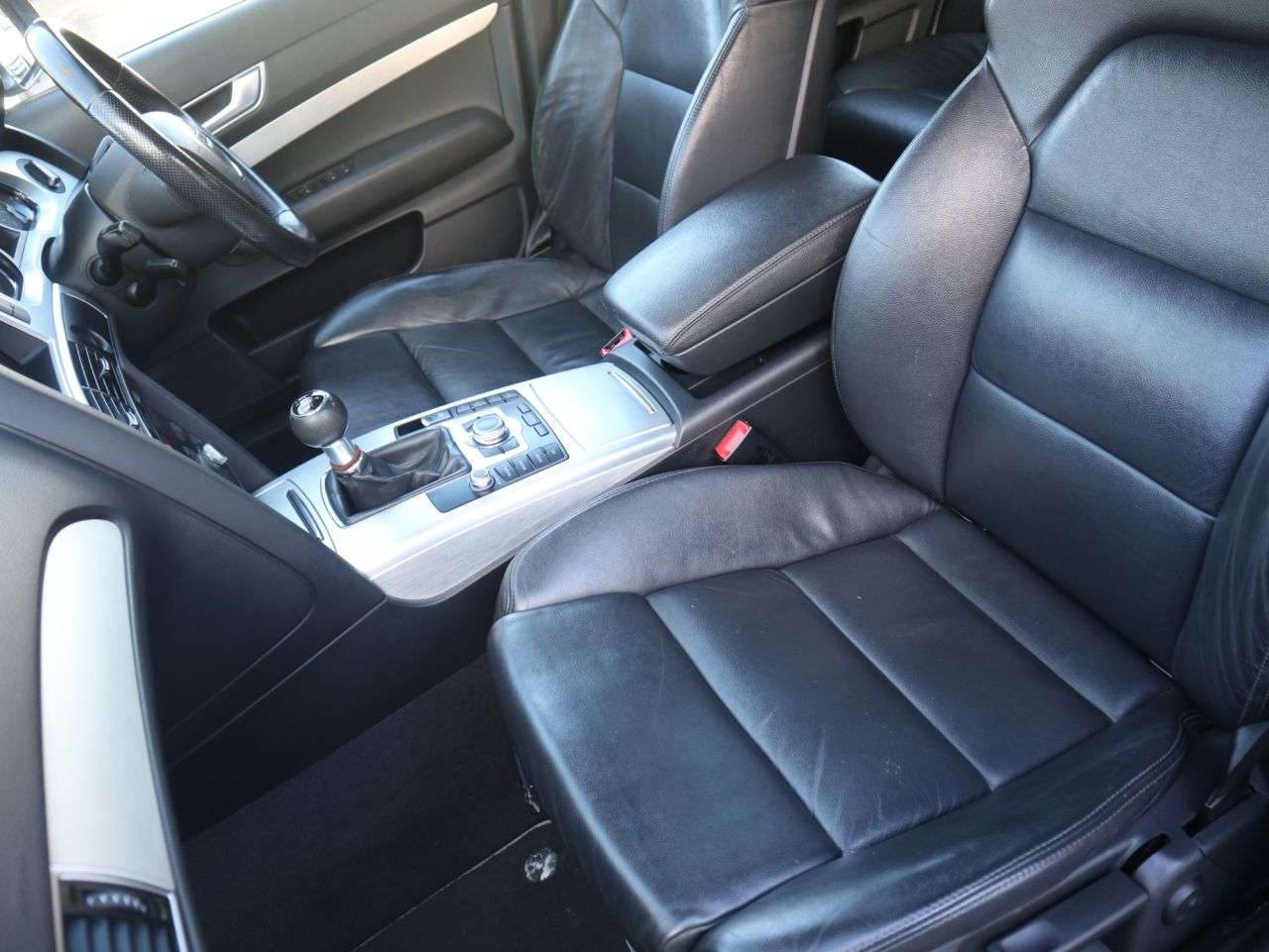 2011 AUDI A6 SALOON 2011 AUDI A6 SALOON